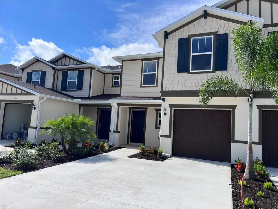 3 Bed 2 Bath Contemporary Multi-Level Townhome in Fort Myers, FL