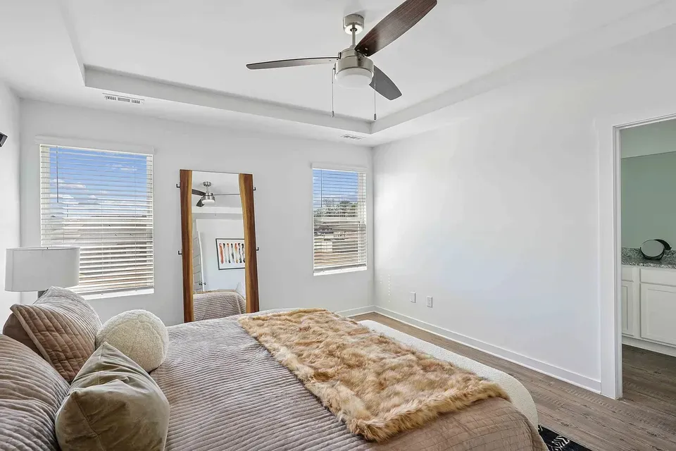3 Bed 2 Bath Contemporary Multi-Level Townhome in Huntsville, AL - 3