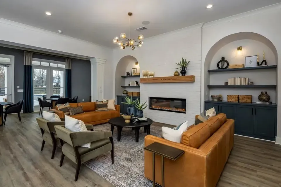 3 Bed 2 Bath Contemporary Multi-Level Townhome in Huntsville, AL - 4