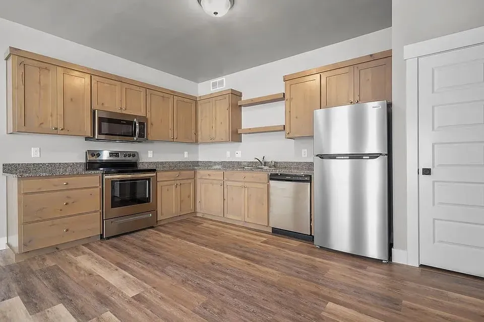 3 Bed 2 Bath Contemporary Multi-Level Townhome in Idaho Falls, ID - 4