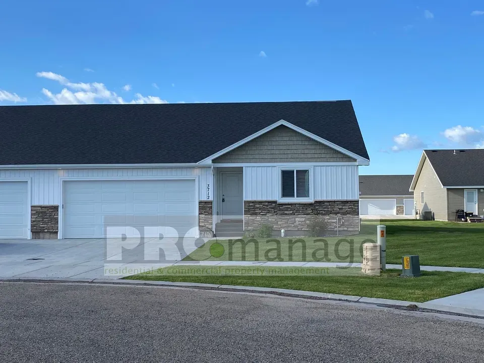 3 Bed 2 Bath Contemporary Multi-Level Townhome in Idaho Falls, ID - 1