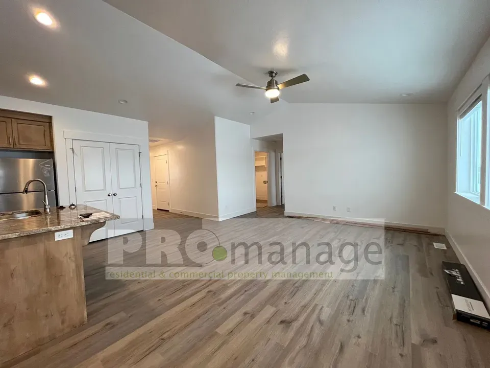 3 Bed 2 Bath Contemporary Multi-Level Townhome in Idaho Falls, ID - 4