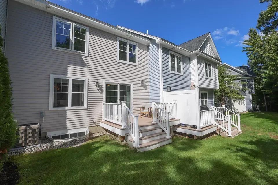 3 Bed 2 Bath Contemporary Multi-Level Townhome in Manchester, NH - 3