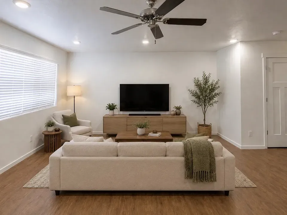 3 Bed 2 Bath Contemporary Multi-Level Townhome in Meridian, ID - 3