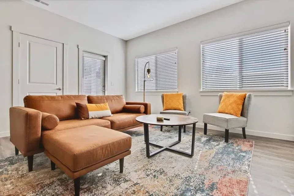 3 Bed 2 Bath Contemporary Multi-Level Townhome in Nampa, ID - 5