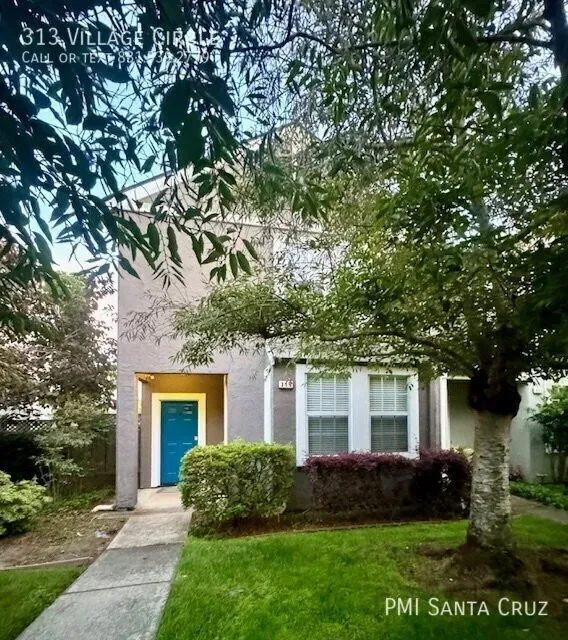 3 Bed 2 Bath Contemporary Multi-Level Townhome in Santa Cruz, CA