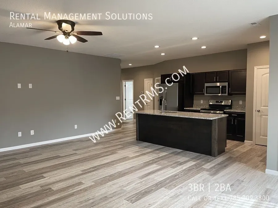 3 Bed 2 Bath Contemporary Multi-Level Townhome in Topeka, KS - 4