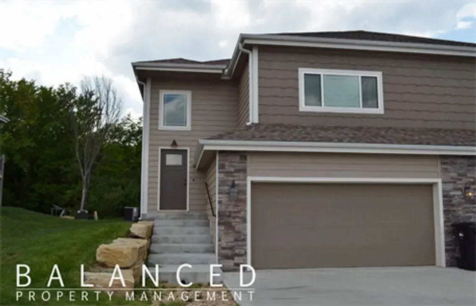 3 Bed 2 Bath Contemporary Multi-Level Townhome in Topeka, KS - 1