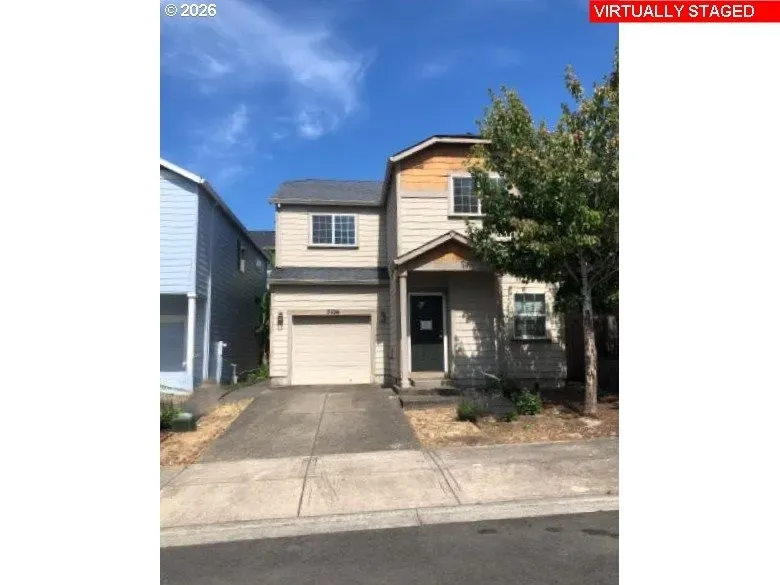 3 Bed 2 Bath Established Contemporary Home in Beaverton, OR - 2