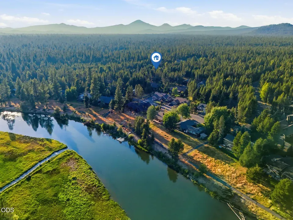 3 Bed 2 Bath Established Contemporary Home in Bend, OR - 4
