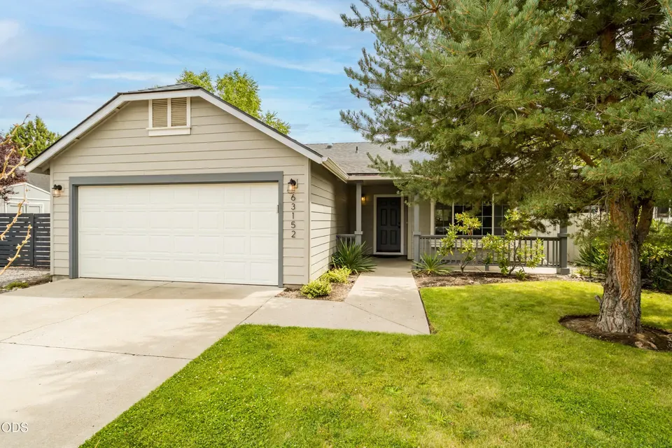 3 Bed 2 Bath Established Contemporary Home in Bend, OR - 5