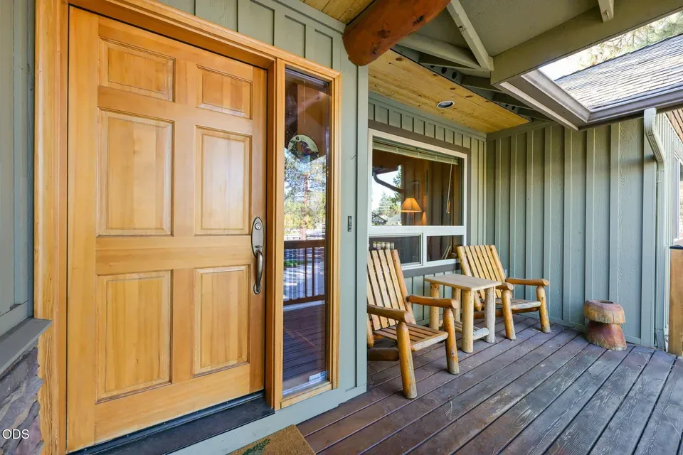 3 Bed 2 Bath Established Contemporary Home in Bend, OR - 4