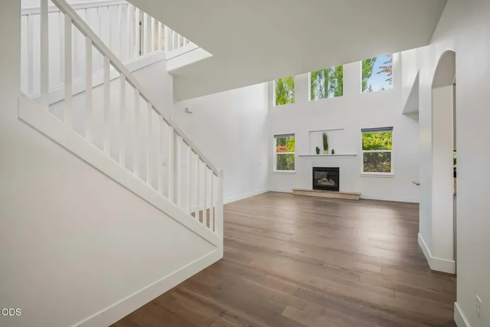 3 Bed 2 Bath Established Contemporary Home in Bend, OR - 5