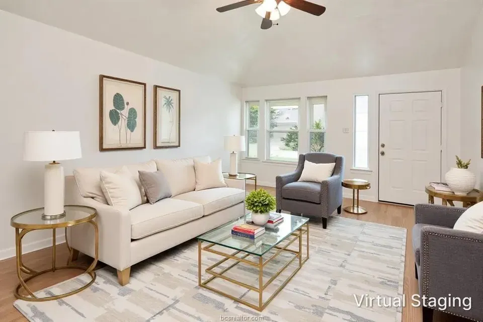 3 Bed 2 Bath Established Contemporary Home in College Station, TX - 5