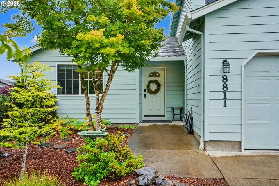 3 Bed 2 Bath Established Contemporary Home in Corvallis, OR - 3