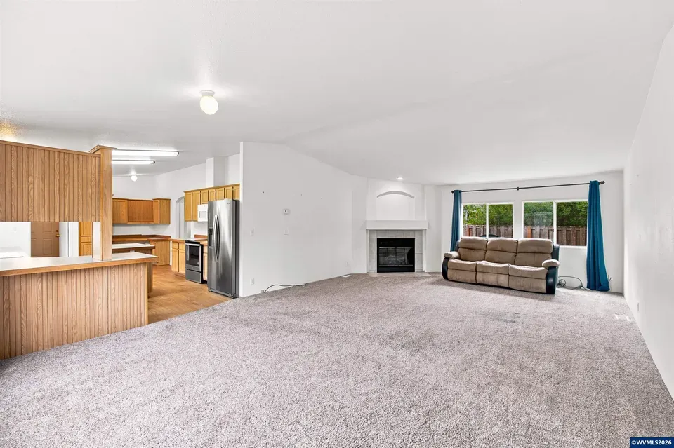 3 Bed 2 Bath Established Contemporary Home in Corvallis, OR - 4