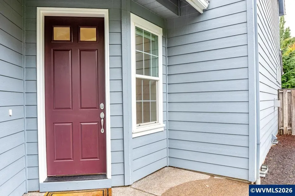 3 Bed 2 Bath Established Contemporary Home in Corvallis, OR - 4
