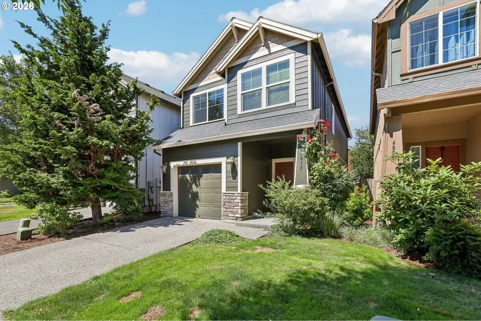 3 Bed 2 Bath Established Contemporary Home in Hillsboro, OR - 4