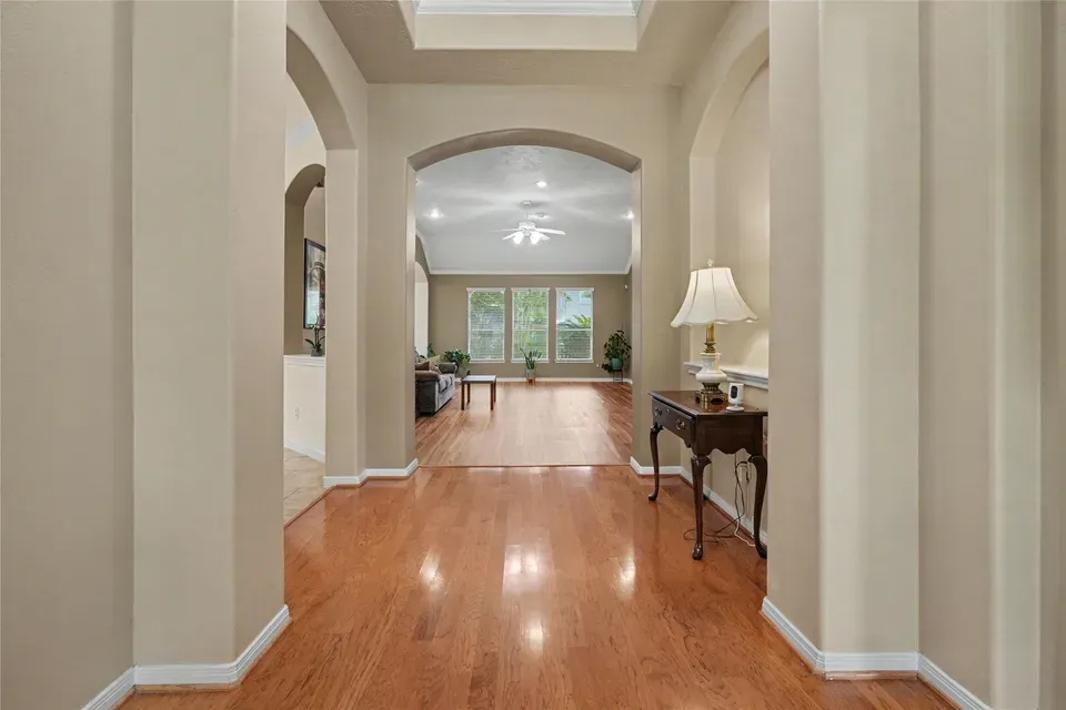 3 Bed 2 Bath Established Contemporary Home in League City, TX - 5
