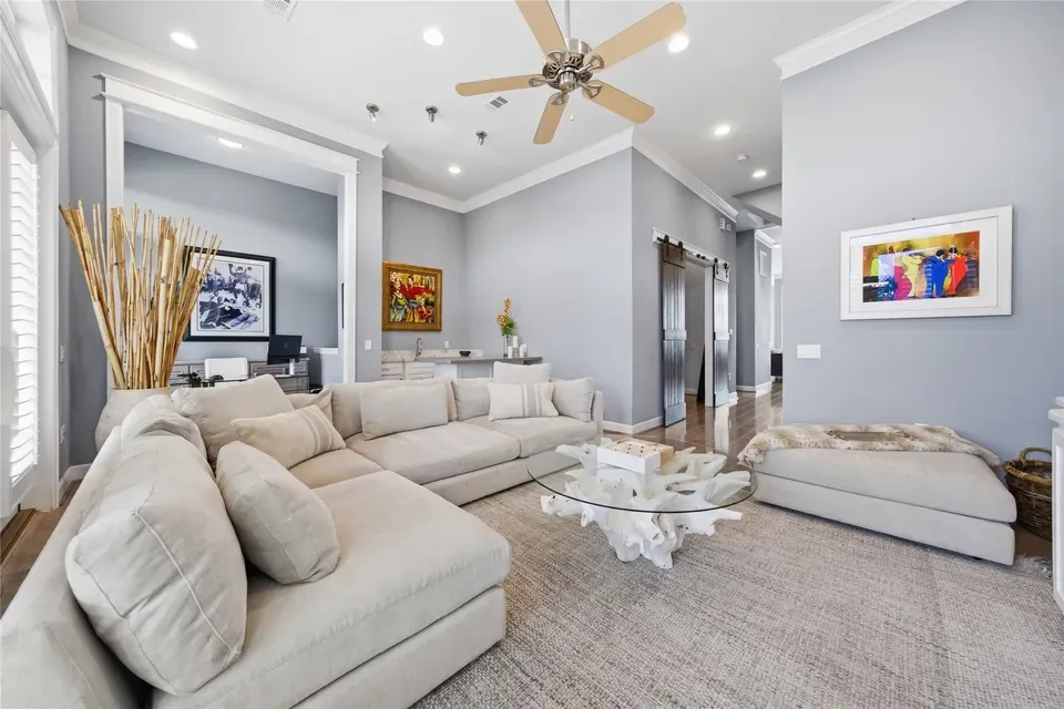 3 Bed 2 Bath Established Contemporary Home in League City, TX - 5