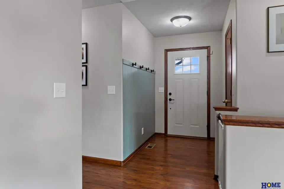 3 Bed 2 Bath Established Contemporary Home in Lincoln, NE - 5