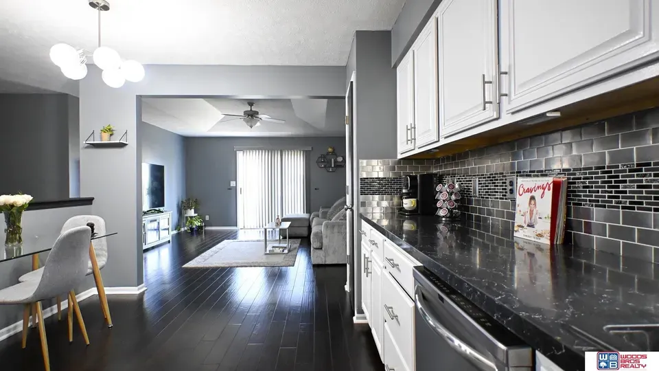 3 Bed 2 Bath Established Contemporary Home in Lincoln, NE - 5