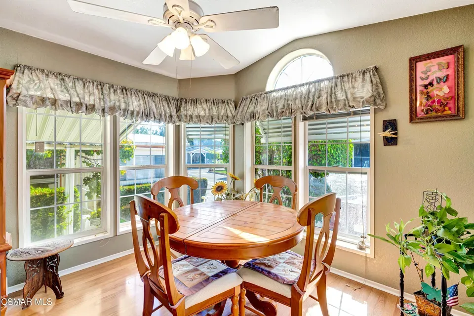 3 Bed 2 Bath Established Contemporary Home in Los Angeles, CA - 5
