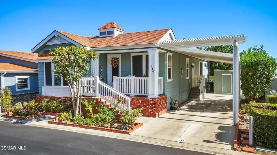 3 Bed 2 Bath Established Contemporary Home in Los Angeles, CA - 2