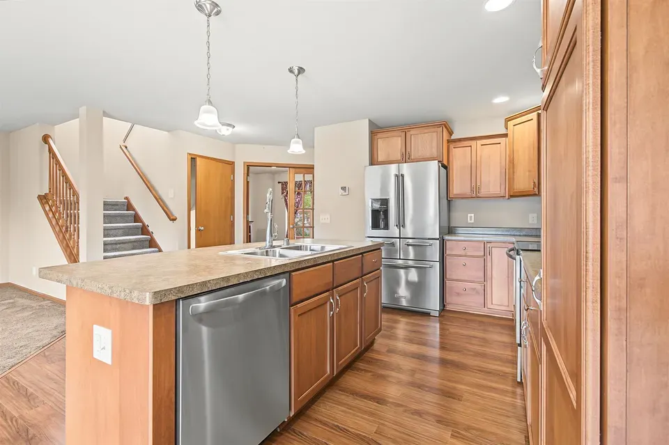 3 Bed 2 Bath Established Contemporary Home in Madison, WI - 2