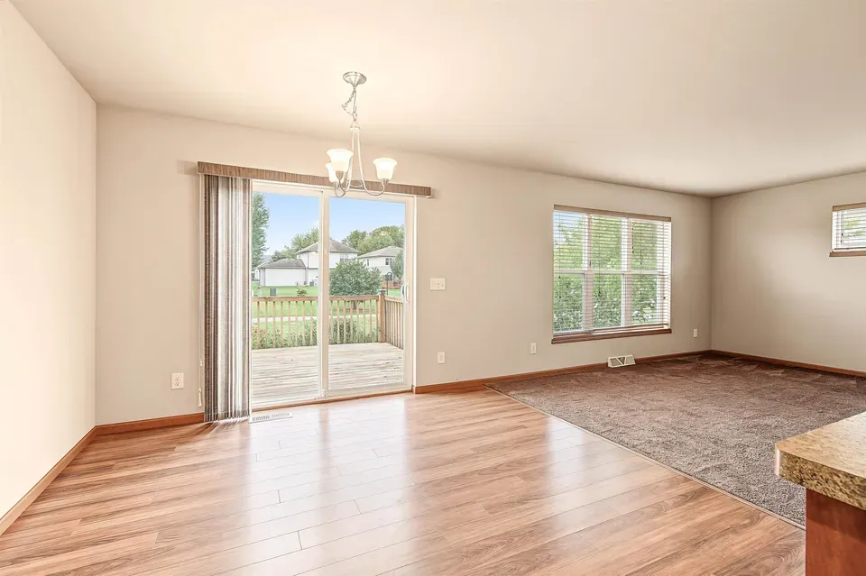 3 Bed 2 Bath Established Contemporary Home in Madison, WI - 5