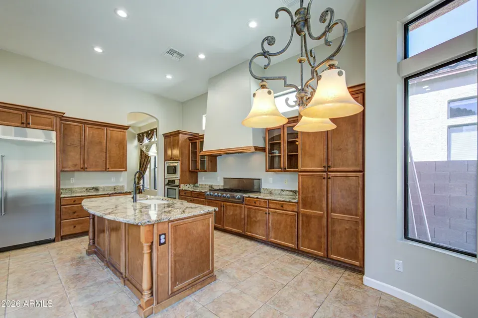 3 Bed 2 Bath Established Contemporary Home in Mesa, AZ - 3