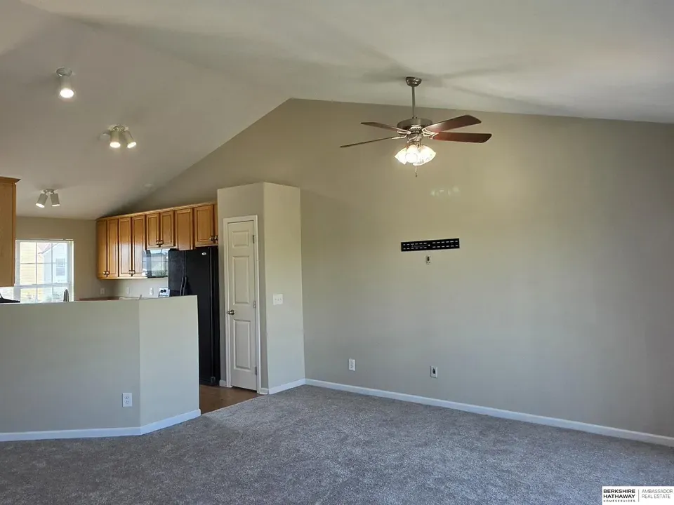 3 Bed 2 Bath Established Contemporary Home in Omaha, NE - 3