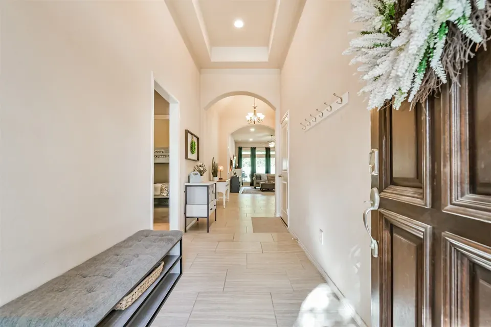 3 Bed 2 Bath Established Contemporary Home in Pearland, TX - 4