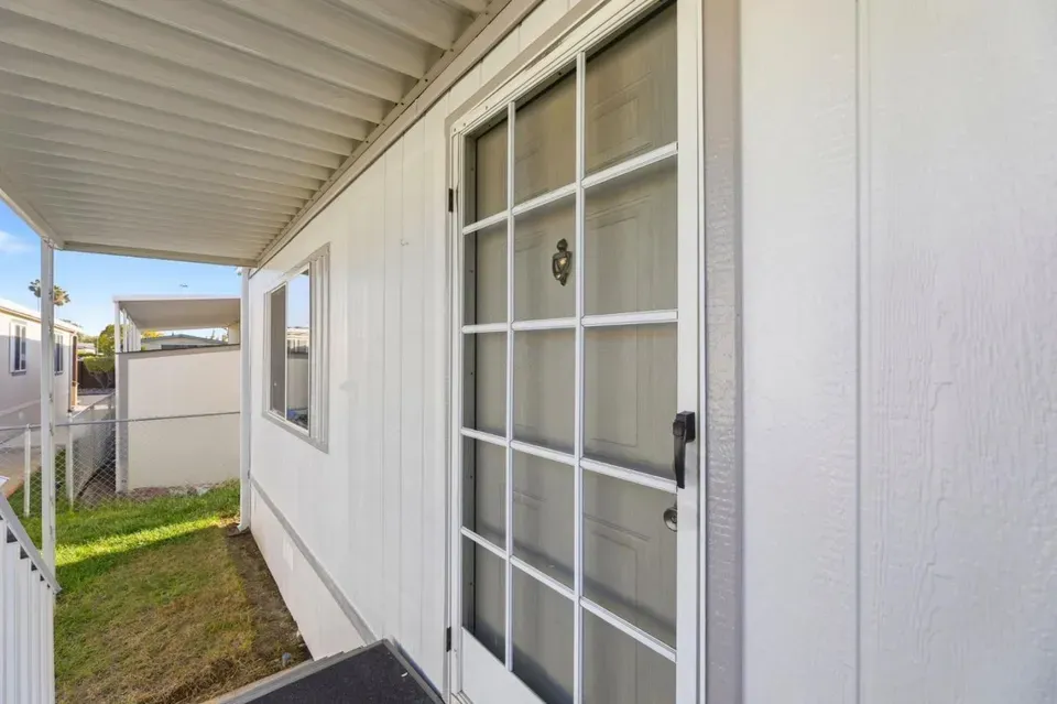 3 Bed 2 Bath Established Contemporary Home in San Jose, CA - 3