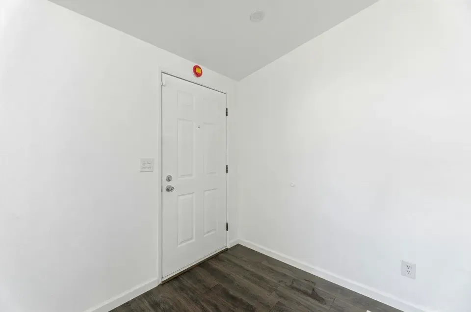 3 Bed 2 Bath Established Contemporary Home in San Jose, CA - 5