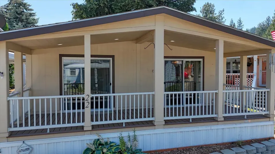 3 Bed 2 Bath Established Contemporary Home in Spokane, WA - 1