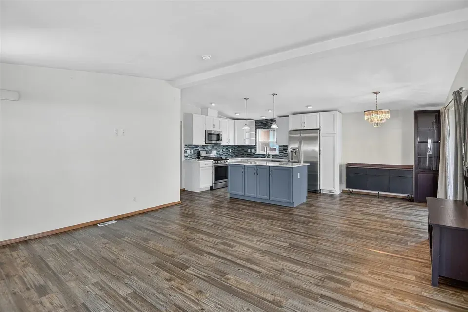 3 Bed 2 Bath Established Contemporary Home in Spokane, WA - 4