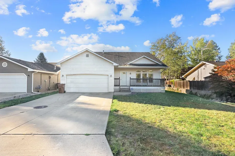 3 Bed 2 Bath Established Contemporary Home in Spokane, WA - 1