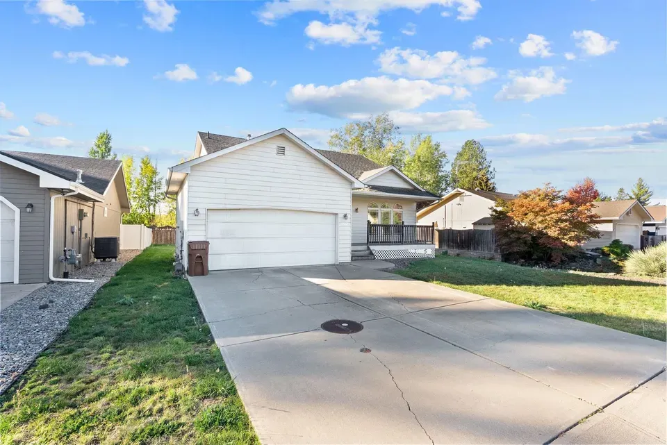 3 Bed 2 Bath Established Contemporary Home in Spokane, WA - 3