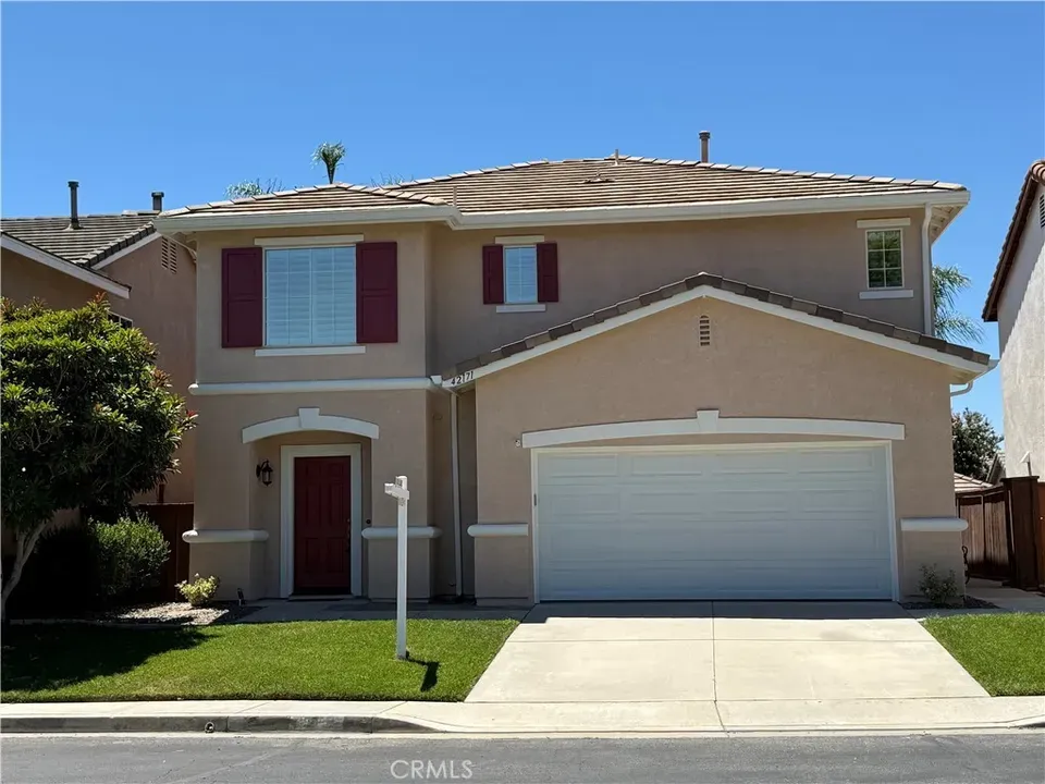 3 Bed 2 Bath Established Contemporary Home in Temecula, CA