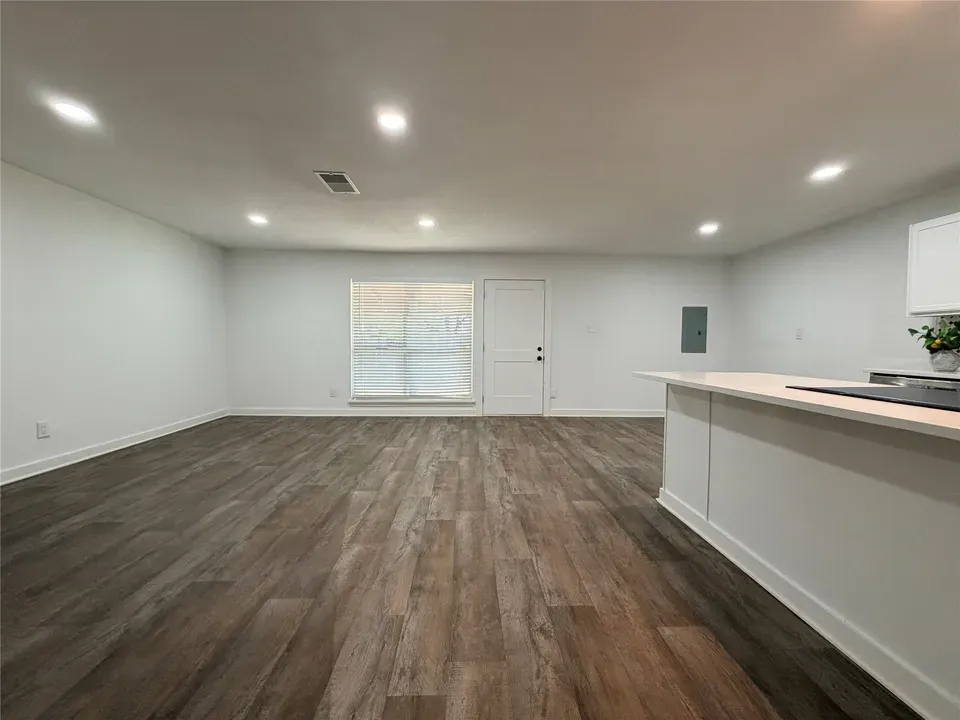 3 Bed 2 Bath Established Mid-Century Residence in Allen, TX - 4
