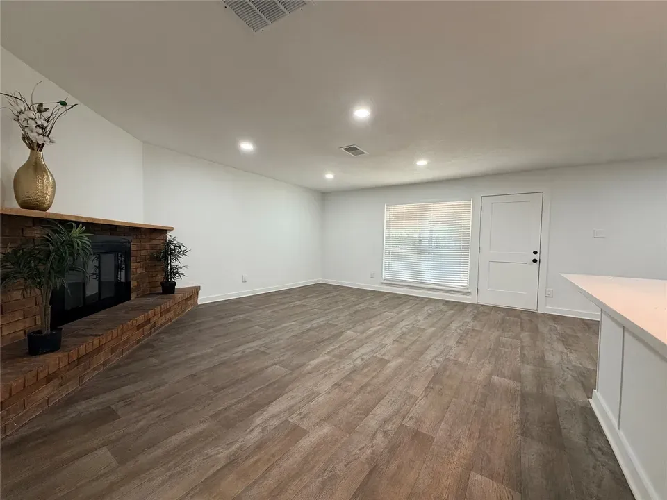 3 Bed 2 Bath Established Mid-Century Residence in Allen, TX - 5