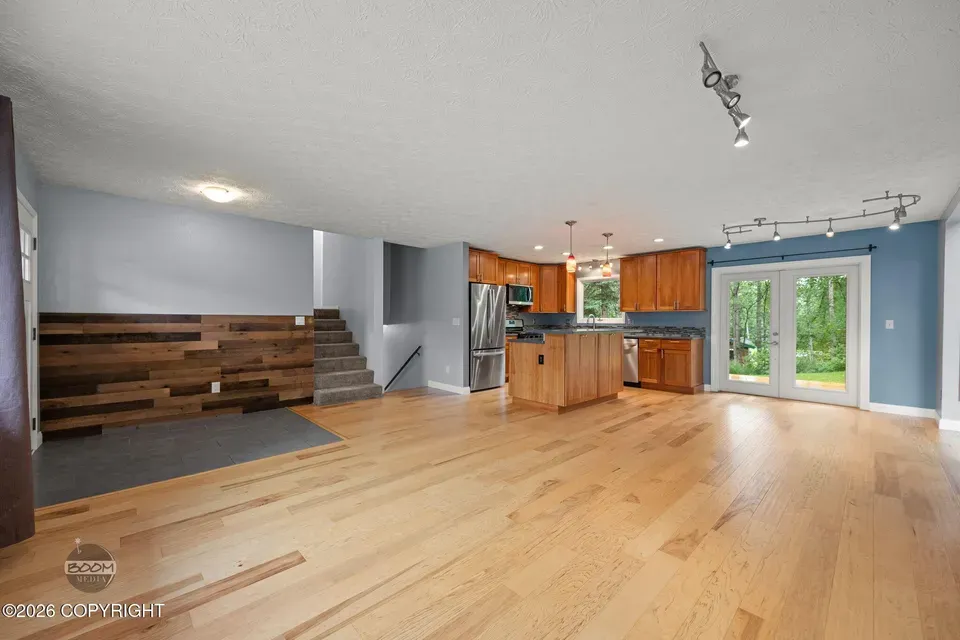 3 Bed 2 Bath Established Mid-Century Residence in Anchorage, AK - 5