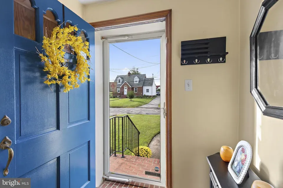 3 Bed 2 Bath Established Mid-Century Residence in Baltimore, MD - 4