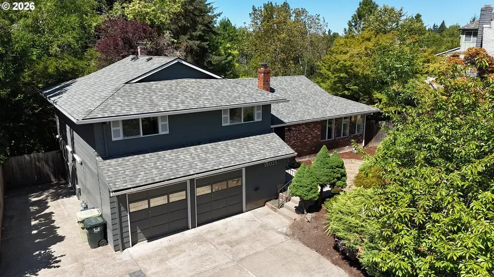 3 Bed 2 Bath Established Mid-Century Residence in Beaverton, OR - 2