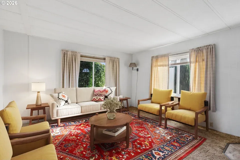 3 Bed 2 Bath Established Mid-Century Residence in Beaverton, OR - 5