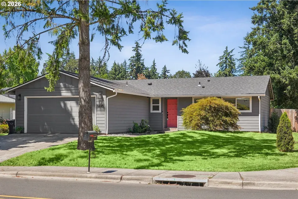 3 Bed 2 Bath Established Mid-Century Residence in Beaverton, OR - 1