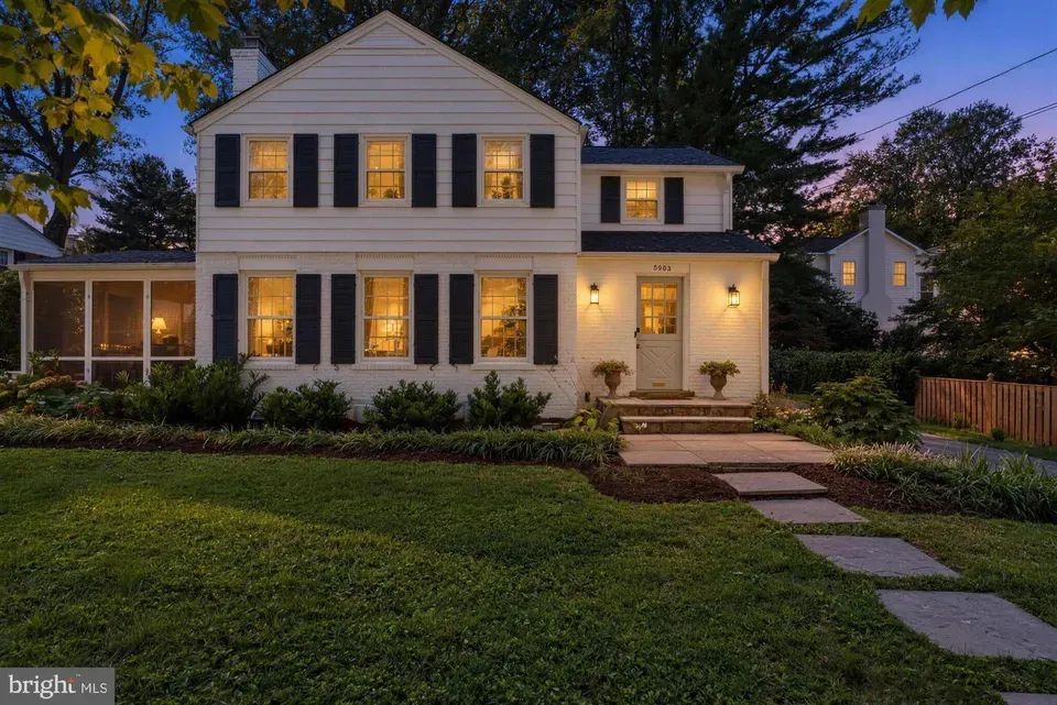 3 Bed 2 Bath Established Mid-Century Residence in Bethesda, MD