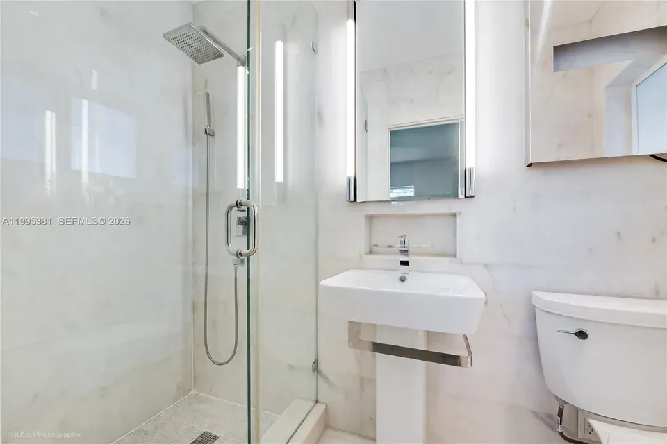 3 Bed 2 Bath Established Mid-Century Residence in Coral Gables, FL - 5