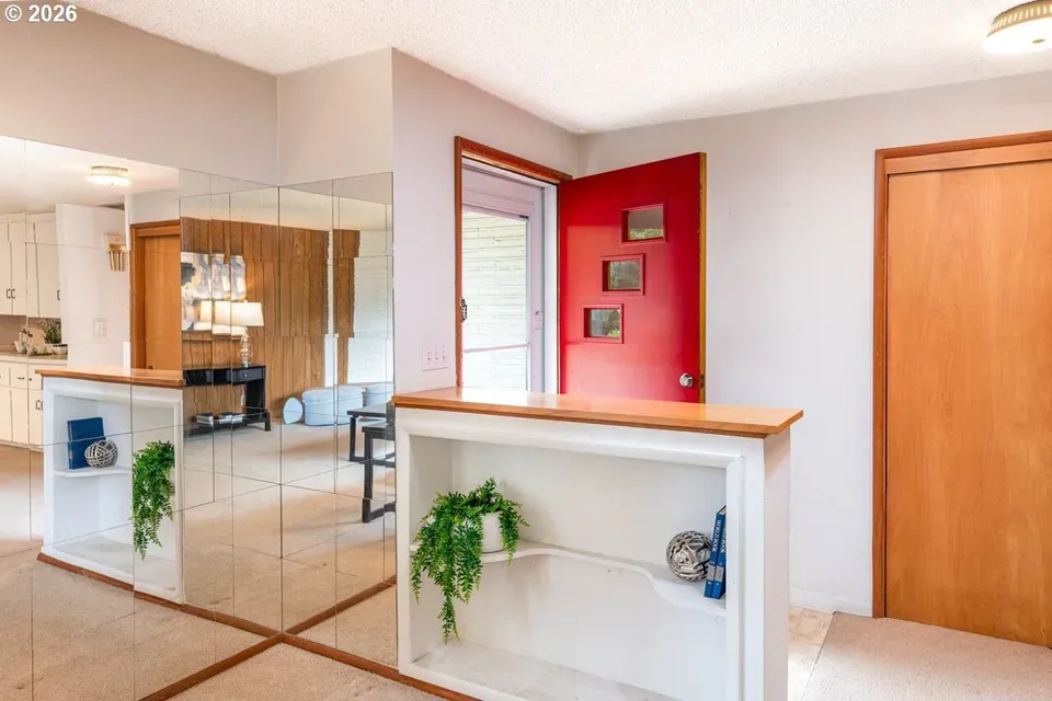 3 Bed 2 Bath Established Mid-Century Residence in Corvallis, OR - 4